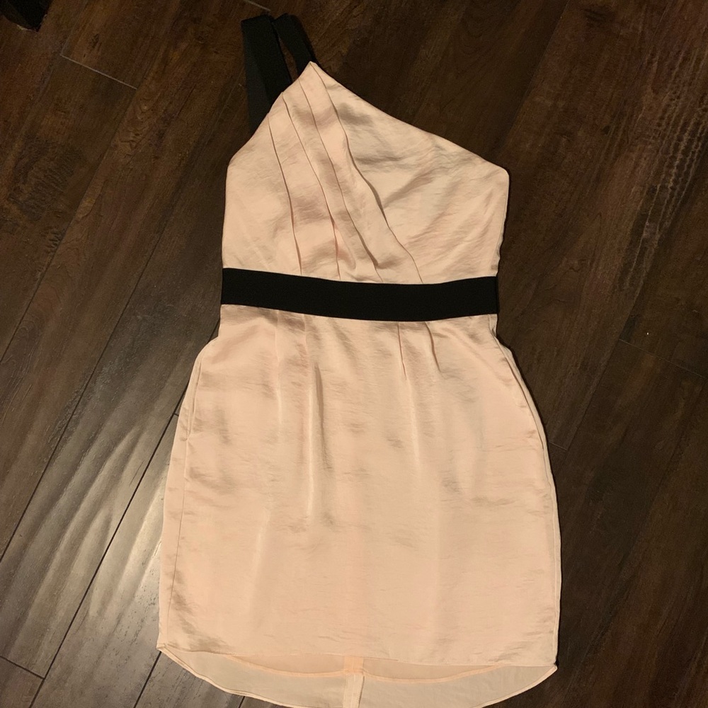 BCBG Generation Shoulder Halter Pink Dress Size 8